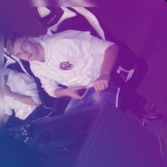 jNk-_-