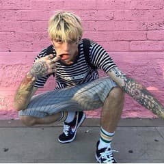 Miké