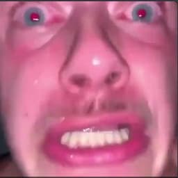 Chrispyy__