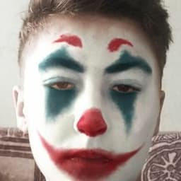 iZeeQ