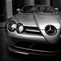 SLR722
