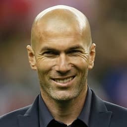 ZINEDINE_27