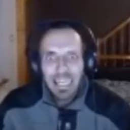 Uchostrzelec