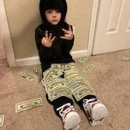 7104