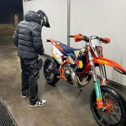 fazzyy1