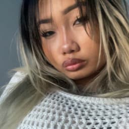AsianPeekk