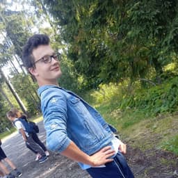 KrYsTiAn0303