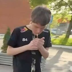 JAVR0N0k