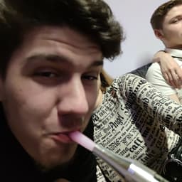 ruskyez