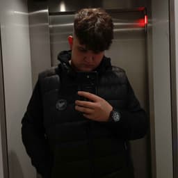 Insta_KAFHAU