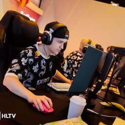 qyzeez666