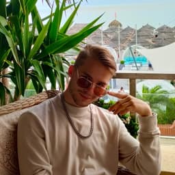m0nqrell