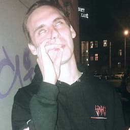 D2E0N6I7S