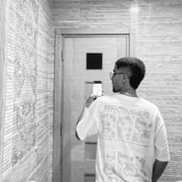 tshirro